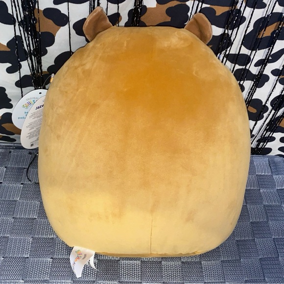 SQUISHMALLOWS LIJJIAN THE BROWN CAPYBARA PLUSH PILLOW TOY - Picture 4 of 6